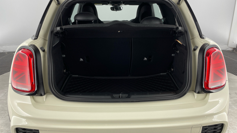 MINI Hatchback 2.0 John Cooper Works II 3dr Auto [8 Speed] Petrol Hatchback